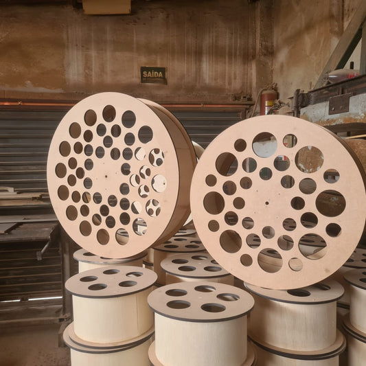 Carretilha 24" de Madeira Lisa